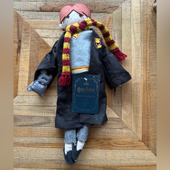Harry Potter Designer Dolls Pottery Barn Kids - Picture 5 of 6